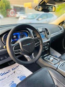 کرایسلەر 300